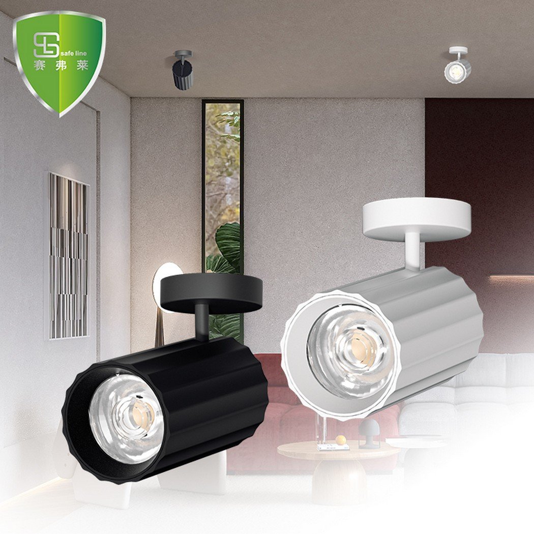 Swiveling Surface Track Light – Flexible Directional Lighting